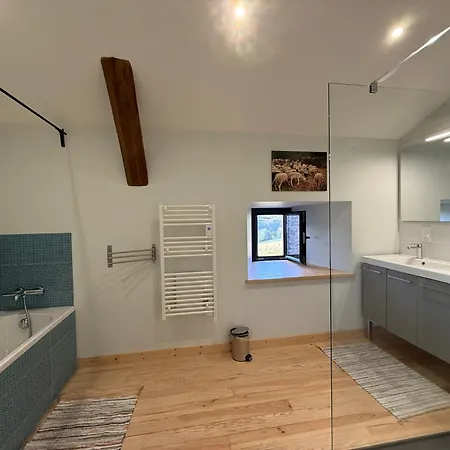 Le Rabiouze - 4 Epis, 15 Pers, 22 Couchages - Ancienne Bergerie Renovee, Cachet D'origine Conserve - Vue Magnifique - Label Ecogite