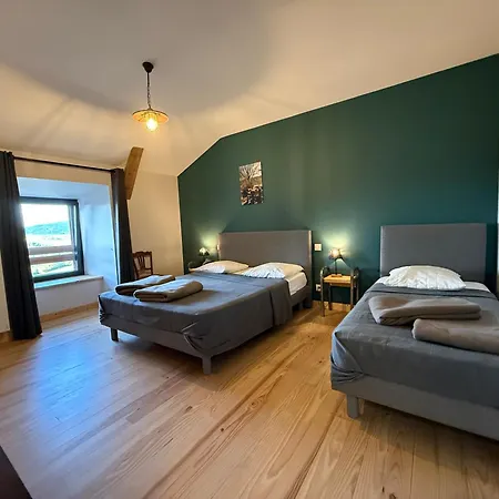 Le Rabiouze - 4 Epis, 15 Pers, 22 Couchages - Ancienne Bergerie Renovee, Cachet D'origine Conserve - Vue Magnifique - Label Ecogite Nyaraló