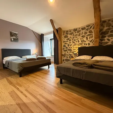 Le Rabiouze - 4 Epis, 15 Pers, 22 Couchages - Ancienne Bergerie Renovee, Cachet D'origine Conserve - Vue Magnifique - Label Ecogite * Arlempdes