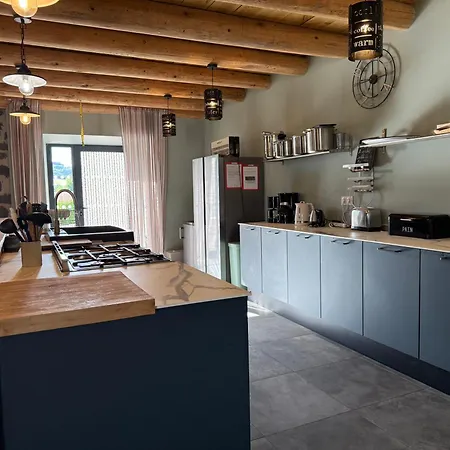 Le Rabiouze - 4 Epis, 15 Pers, 22 Couchages - Ancienne Bergerie Renovee, Cachet D'origine Conserve - Vue Magnifique - Label Ecogite Nyaraló Arlempdes