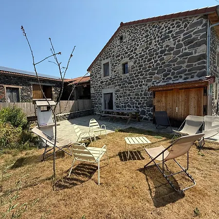 Nyaraló Le Rabiouze - 4 Epis, 15 Pers, 22 Couchages - Ancienne Bergerie Renovee, Cachet D'origine Conserve - Vue Magnifique - Label Ecogite *